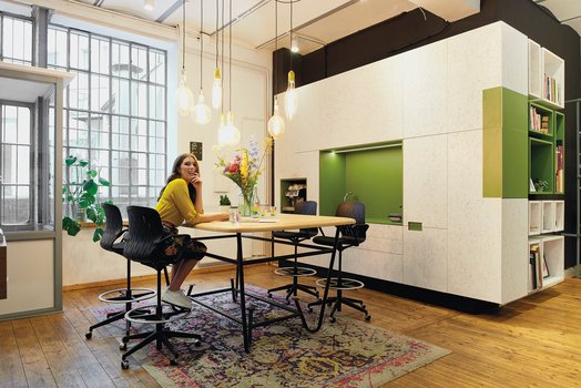 Die Stuhllinie, "Trend!Office to-sync cowork counter"